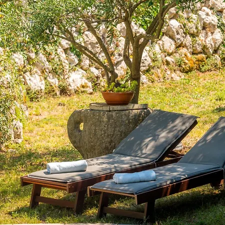 Villa Mara *
