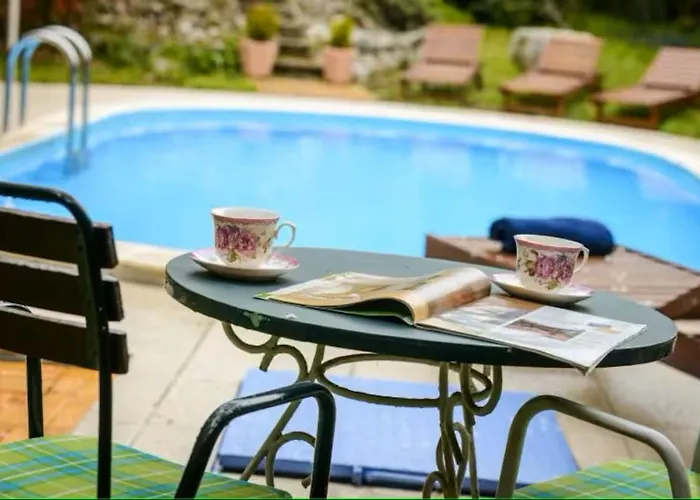 Mara فيلة Dubravka